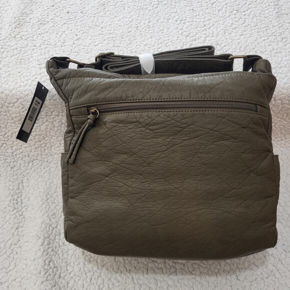 NEW Bueno of California Bueno Front Flap Large Crossbody Olive - Picture 3 of 7